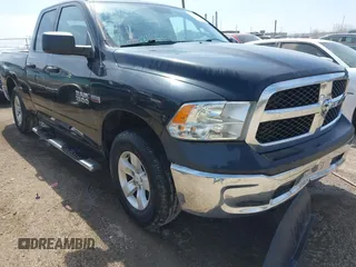 2015 Ram 1500 Tradesman z VIN 1C6RR7FT7FS706667, wystawiony jako IAAI lot #41899212 z przebiegiem 148 358 mil mil oraz . Historia ofert i sprzedaży dostępna na DreamBid. Obrazek 1.