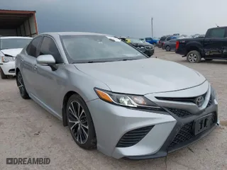 2018 Toyota Camry LE with VIN 4T1B11HK2JU079694, listed as a IAAI auction lot 41930753 with 171,984 mi miles. Bid and sale history available at carsss.com. Image 1.