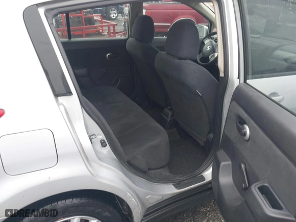 2008 Nissan Versa 1.8 SL with VIN 3N1BC13E28L395359, listed as a IAAI auction lot 41977799 with 80,258 mi miles. Bid and sale history available at carsss.com. Image 8.