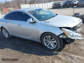 2014 Buick Regal Premium I with VIN 2G4GN5EX5E9184279, listed as a IAAI auction lot 41666782 with 105,318 mi miles. Bid and sale history available at carsss.com. Image 1.
