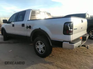 2006 Ford F-150 XLT with VIN 1FTPW14536FA32620, listed as a IAAI auction lot 40954768 with 194,303 mi miles. Bid and sale history available at carsss.com. Image 20.