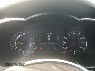 2013 Kia Optima EX z VIN KNAGM4AD3D5057004, wystawiony jako Copart lot #56042015 z przebiegiem 129 626 mil mil oraz Szkoda całkowita • Salvage title. Historia ofert i sprzedaży dostępna na DreamBid. Obrazek 9.