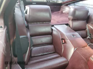 1988 Porsche 928 z VIN WP0JB0921JS860322, wystawiony jako Copart lot #43746455 z przebiegiem 136 427 mil mil oraz Szkody całkowita. Historia ofert i sprzedaży dostępna na DreamBid. Obrazek 10.
