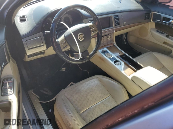 2010 Jaguar XF with VIN SAJWA0JC8AMR59285, listed as a Copart auction lot 81916854 with Not Provided miles and Clean Title. Bid and sale history available at DreamBid. Image 8.