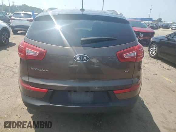 2011 Kia Sportage EX z VIN KNDPCCA27B7101294, wystawiony jako Copart lot #64284315 z przebiegiem 82 592 mil mil oraz Czysty tytuł • Clean title. Historia ofert i sprzedaży dostępna na DreamBid. Obrazek 6.