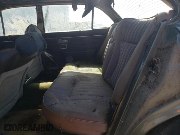 1974 Jaguar XJ with VIN UE2T52398, listed as a Copart auction lot 59589415 with 93,740 mi miles and Clean title. Bid and sale history available at DreamBid. Image 10.