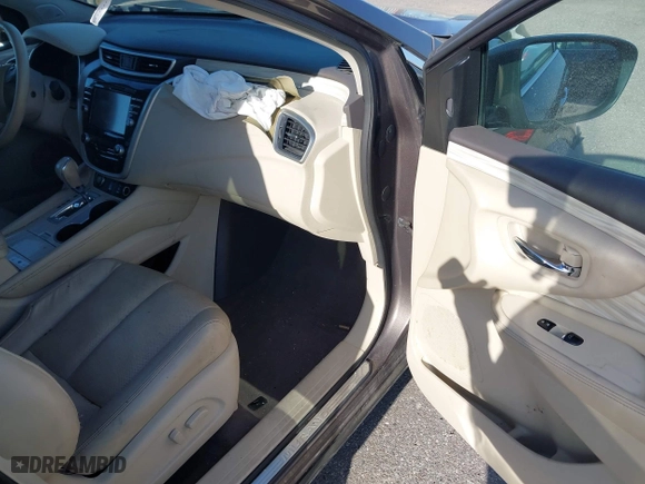 2016 Nissan Murano S with VIN 5N1AZ2MGXGN128770, listed as a IAAI auction lot 41952583 with 147,646 mi miles. Bid and sale history available at carsss.com. Image 5.