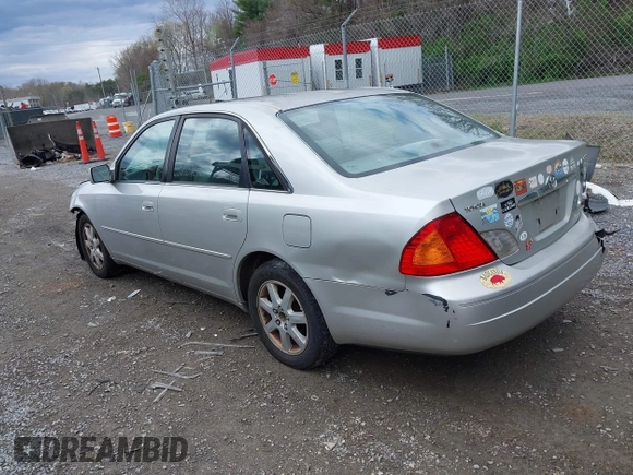 2002 Toyota Avalon XL with VIN 4T1BF28B12U234616, listed as a IAAI auction lot 41954288 with 148,418 mi miles. Bid and sale history available at carsss.com. Image 3.