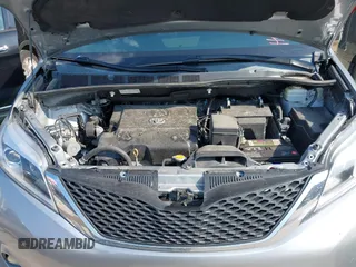 2015 Toyota Sienna SE с VIN 5TDXK3DC8FS665488, выставлен на аукционе IAAI как лот 42398692 с пробегом 110 446 миль миль и . История ставок и продаж доступна на DreamBid. Изображение 10.