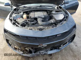 2019 Chevrolet Camaro 1SS z VIN 1G1FE1R73K0112188, wystawiony jako Copart lot #87231554 z przebiegiem Nie podano mil oraz Szkoda całkowita • Salvage title. Historia ofert i sprzedaży dostępna na DreamBid. Obrazek 12.