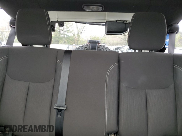 2018 Jeep Wrangler Unlimited Sahara with VIN 1C4HJWEG4JL922375, listed as a Copart auction lot 55333765 with 111,986 mi miles and Salvage title. Bid and sale history available at DreamBid. Image 10.