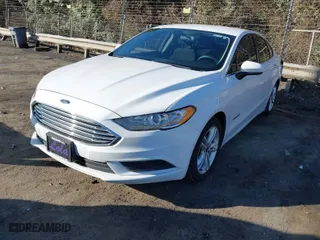 2018 Ford Fusion Hybrid SE with VIN 3FA6P0LU4JR172205, listed as a IAAI auction lot 41541968 with NaN miles. Bid and sale history available at carsss.com. Image 2.