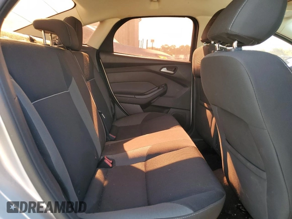 2013 Ford Focus SE z VIN 1FADP3F21DL351940, wystawiony jako Copart lot #55051225 z przebiegiem 103 994 mil mil oraz Tytuł czysty. Historia ofert i sprzedaży dostępna na DreamBid. Obrazek 10.