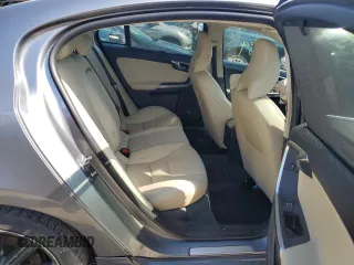 2018 Volvo S60 Inscription с VIN LYV402TK2JB161884, выставлен на аукционе Copart как лот 52506674 с пробегом 91 954 миль миль и Списание • Salvage title. История ставок и продаж доступна на DreamBid. Изображение 10.