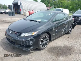 2013 Honda Civic Si с VIN 2HGFG4A52DH705702, выставлен на аукционе IAAI как лот 42355315 с пробегом 172 837 миль миль и . История ставок и продаж доступна на DreamBid. Изображение 2.