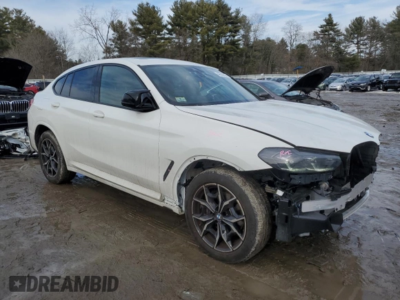 2024 BMW X4 M40i with VIN 5UX43DT00R9T40316, listed as a Copart auction lot 46582885 with 9,335 mi miles and Salvage Title. Bid and sale history available at carsss.com. Image 4.