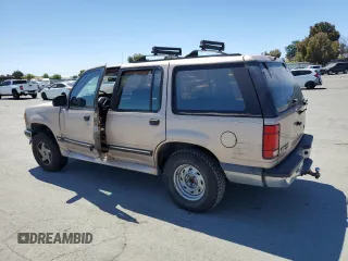 1993 Ford Explorer Eddie Bauer с VIN 1FMDU34X3PUA92606, выставлен на аукционе Copart как лот 57672895 с пробегом 72 606 миль миль и Списание • Salvage title. История ставок и продаж доступна на DreamBid. Изображение 2.