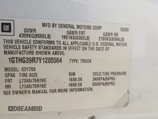 2000 GMC Savana z VIN 1GTHG39R7Y1205564, wystawiony jako IAAI lot #42283490 z przebiegiem 173 809 mil mil oraz . Historia ofert i sprzedaży dostępna na DreamBid. Obrazek 9.