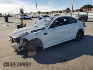 2017 BMW M2 with VIN WBS1H9C3XHV888092, listed as a Copart auction lot 83833534 with 0 mi miles and Clean Title. Bid and sale history available at carsss.com. Image 1.