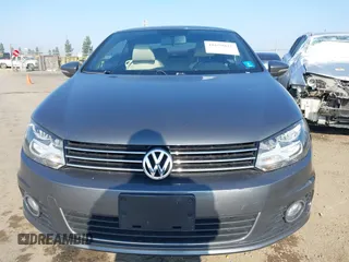 2015 Volkswagen Eos Komfort with VIN WVWBW8AH7FV004228, listed as a IAAI auction lot 41659825 with 71,468 mi miles and . Bid and sale history available at DreamBid. Image 12.