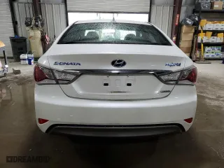 2013 Hyundai Sonata Hybrid with VIN KMHEC4A44DA080680, listed as a Copart auction lot 44304545 with 86,587 mi miles and Salvage Title. Bid and sale history available at carsss.com. Image 6.