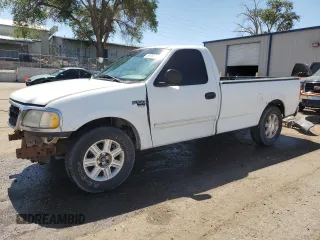 2000 Ford F-150 XL с VIN 1FTZF1725YNA34856, выставлен на аукционе Copart как лот 59791705 с пробегом 233 018 миль миль и Списание • Salvage title. История ставок и продаж доступна на DreamBid. Изображение 1.