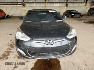 2017 Hyundai Veloster Value Edition with VIN KMHTC6AD1HU319500, listed as a Copart auction lot 49151125 with 103,938 mi miles and Clean Title. Bid and sale history available at carsss.com. Image 5.