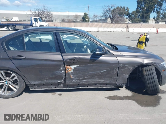 2013 BMW 3 Series 328i with VIN WBA3C1C58DF443711, listed as a IAAI auction lot 41828396 with 81,132 mi miles. Bid and sale history available at carsss.com. Image 6.