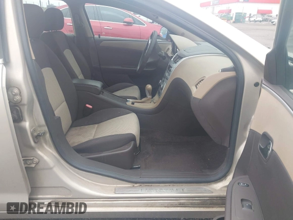 2009 Chevrolet Malibu 1LS with VIN 1G1ZG57B79F260941, listed as a IAAI auction lot 42157902 with 188,112 mi miles and . Bid and sale history available at DreamBid. Image 5.