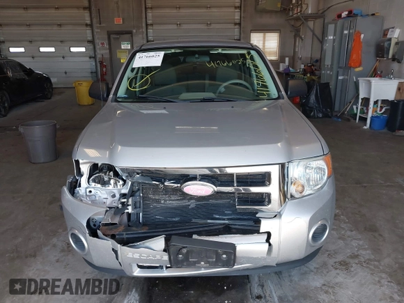 2012 Ford Escape XLS with VIN 1FMCU9C70CKB93771, listed as a IAAI auction lot 41766025 with 151,975 mi miles and . Bid and sale history available at DreamBid. Image 12.