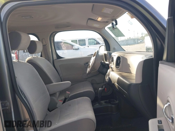 2013 Nissan Cube SL z VIN JN8AZ2KR8DT301092, wystawiony jako IAAI lot #41328574 z przebiegiem Nie podano mil oraz . Historia ofert i sprzedaży dostępna na DreamBid. Obrazek 5.