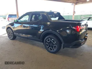 2022 Hyundai Santa Cruz SEL z VIN 5NTJCDAE7NH018858, wystawiony jako IAAI lot #42038182 z przebiegiem 28 596 mil mil oraz . Historia ofert i sprzedaży dostępna na DreamBid. Obrazek 3.