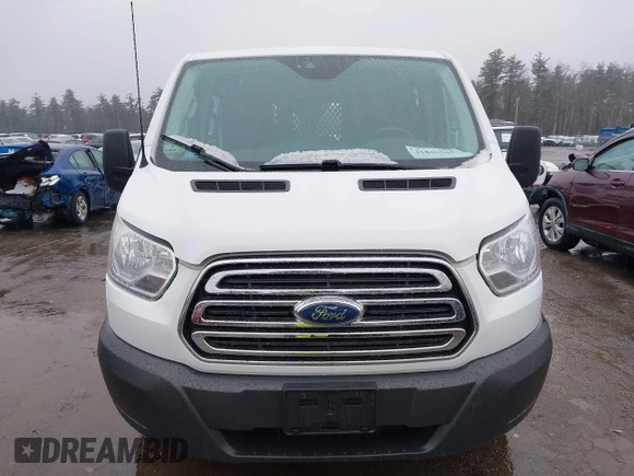 2017 Ford Transit z VIN 1FTYR1YM4HKB00043, wystawiony jako IAAI lot #41849561 z przebiegiem 105 364 mil mil oraz . Historia ofert i sprzedaży dostępna na DreamBid. Obrazek 12.