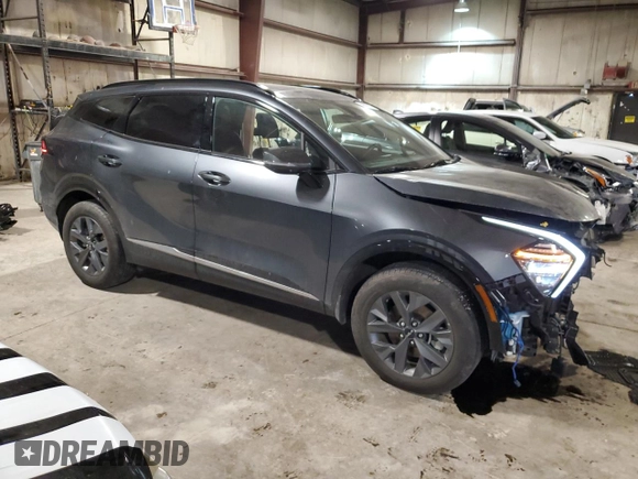 2024 Kia Sportage SX-Prestige z VIN KNDPXCDG5R7137653, wystawiony jako Copart lot #48767675 z przebiegiem 5 894 mil mil oraz Szkoda całkowita • Salvage title. Historia ofert i sprzedaży dostępna na DreamBid. Obrazek 4.