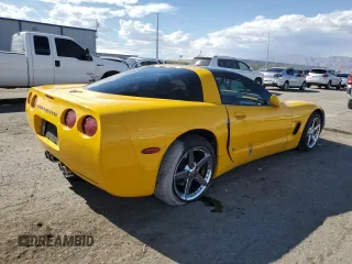 2004 Chevrolet Corvette with VIN 1G1YY22G345124833, listed as a Copart auction lot 70002304 with 78,083 mi miles and Salvage Title. Bid and sale history available at carsss.com. Image 3.