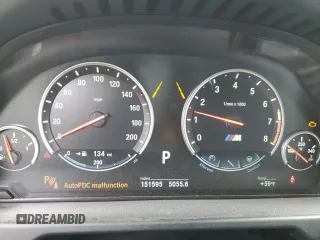 2015 BMW X5 M z VIN 5YMKT6C5XF0C89515, wystawiony jako Copart lot #54364934 z przebiegiem 151 595 mil mil oraz Szkoda całkowita • Salvage title. Historia ofert i sprzedaży dostępna na DreamBid. Obrazek 9.
