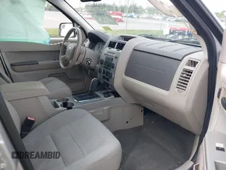 2011 Ford Escape Hybrid with VIN 1FMCU4K3XBKC60103, listed as a IAAI auction lot 42048614 with 125,354 mi miles and . Bid and sale history available at DreamBid. Image 5.