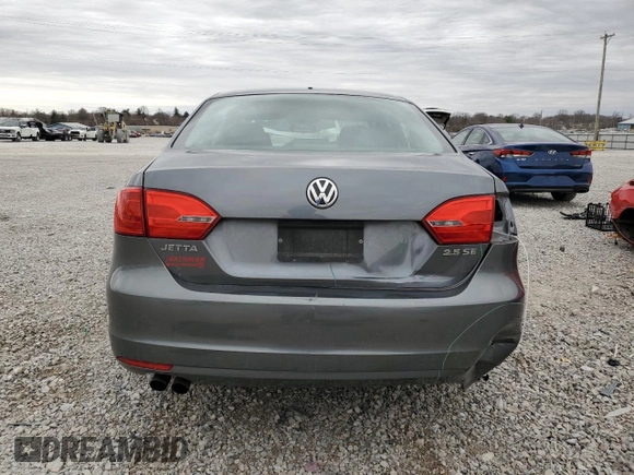 2013 Volkswagen Jetta SE with VIN 3VWDX7AJ8DM303461, listed as a Copart auction lot 47597995 with 164,378 mi miles and Salvage title. Bid and sale history available at DreamBid. Image 6.