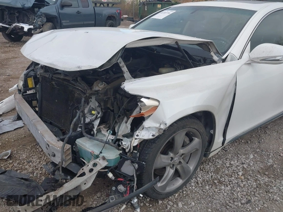 2008 Lexus GS 350 with VIN JTHBE96S380038307, listed as a IAAI auction lot 40749716 with 132,890 mi miles. Bid and sale history available at carsss.com. Image 6.