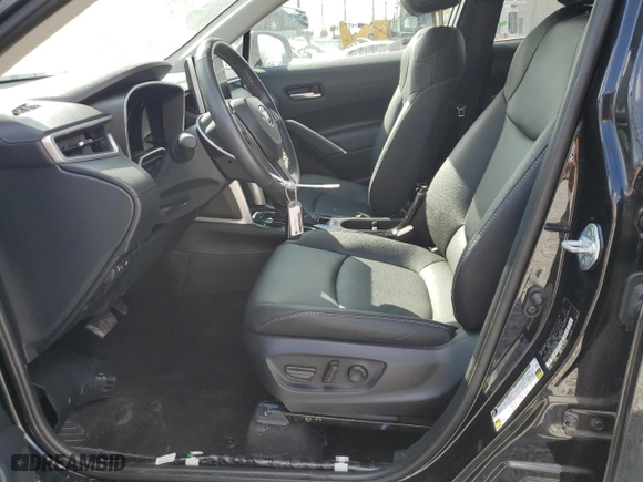 2024 Toyota Corolla Cross XLE with VIN 7MUEAABG7RV081372, listed as a Copart auction lot 44981125 with 16,355 mi miles and Salvage Title. Bid and sale history available at carsss.com. Image 7.