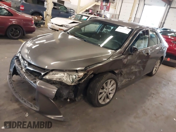 2015 Toyota Camry XLE with VIN 4T4BF1FK4FR474445, listed as a IAAI auction lot 40777928 with 222,913 mi miles. Bid and sale history available at carsss.com. Image 22.