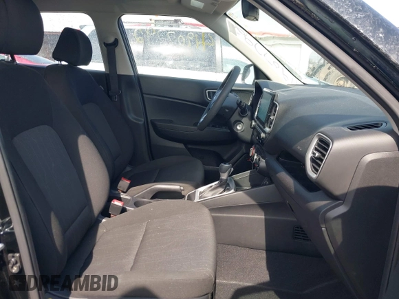 2022 Hyundai Venue SE with VIN KMHRB8A39NU198646, listed as a IAAI auction lot 41907792 with 24,131 mi miles and . Bid and sale history available at DreamBid. Image 5.