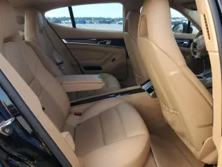 2011 Porsche Panamera with VIN WP0AA2A71BL021031, listed as a Copart auction lot 66667414 with 125,967 mi miles and Salvage Title. Bid and sale history available at carsss.com. Image 10.