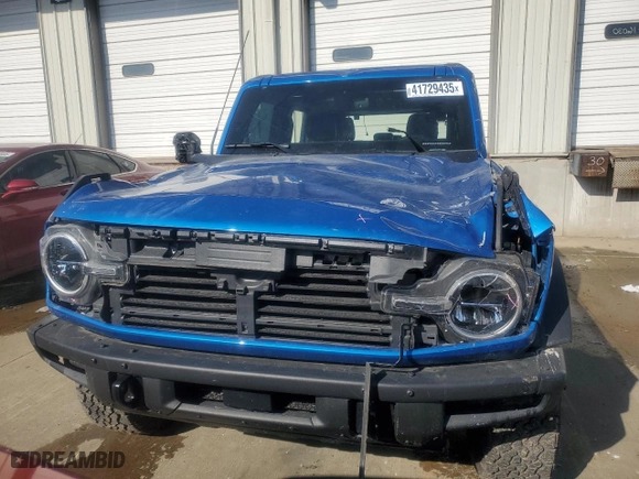 2023 Ford Bronco with VIN 1FMEE5BP9PLC15220, listed as a Copart auction lot 41729435 with 10,855 mi miles and Salvage Title. Bid and sale history available at carsss.com. Image 5.