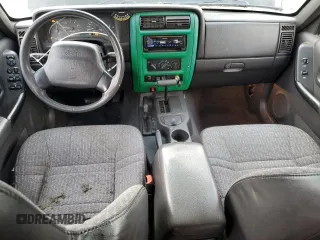 2000 Jeep Cherokee with VIN 1J4FF48S5YL172583, listed as a Copart auction lot 59605745 with 258,409 mi miles and Salvage title. Bid and sale history available at DreamBid. Image 8.