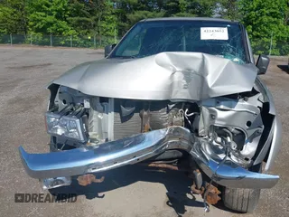 2005 GMC Canyon 1SF SLE Z71 z VIN 1GTDT136658195884, wystawiony jako IAAI lot #42243052 z przebiegiem 146 432 mil mil oraz . Historia ofert i sprzedaży dostępna na DreamBid. Obrazek 6.