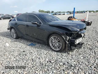 2023 Lexus IS 300 z VIN JTHD81F22P5050368, wystawiony jako Copart lot #62794945 z przebiegiem 22 834 mil mil oraz Czysty tytuł • Clean title. Historia ofert i sprzedaży dostępna na DreamBid. Obrazek 4.
