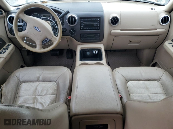 2005 Ford Expedition Eddie Bauer z VIN 1FMFU18525LA53417, wystawiony jako Copart lot #44984725 z przebiegiem 232 832 mil mil oraz Szkoda całkowita • Salvage title. Historia ofert i sprzedaży dostępna na DreamBid. Obrazek 8.