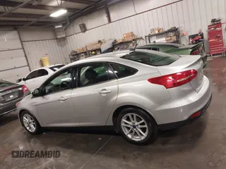 2015 Ford Focus SE with VIN 1FADP3F28FL357382, listed as a IAAI auction lot 41223441 with 47,682 mi miles. Bid and sale history available at carsss.com. Image 14.