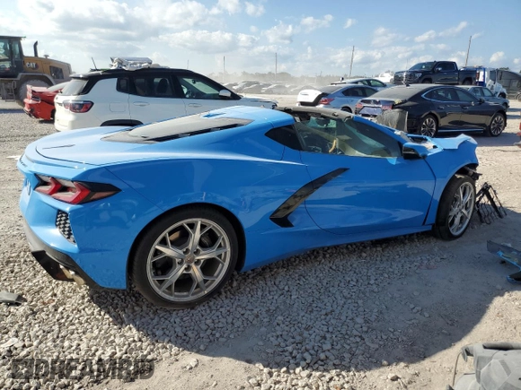 2021 Chevrolet Corvette 2LT with VIN 1G1YB2D48M5122614, listed as a Copart auction lot 44392325 with Not provided miles and Salvage title. Bid and sale history available at DreamBid. Image 3.